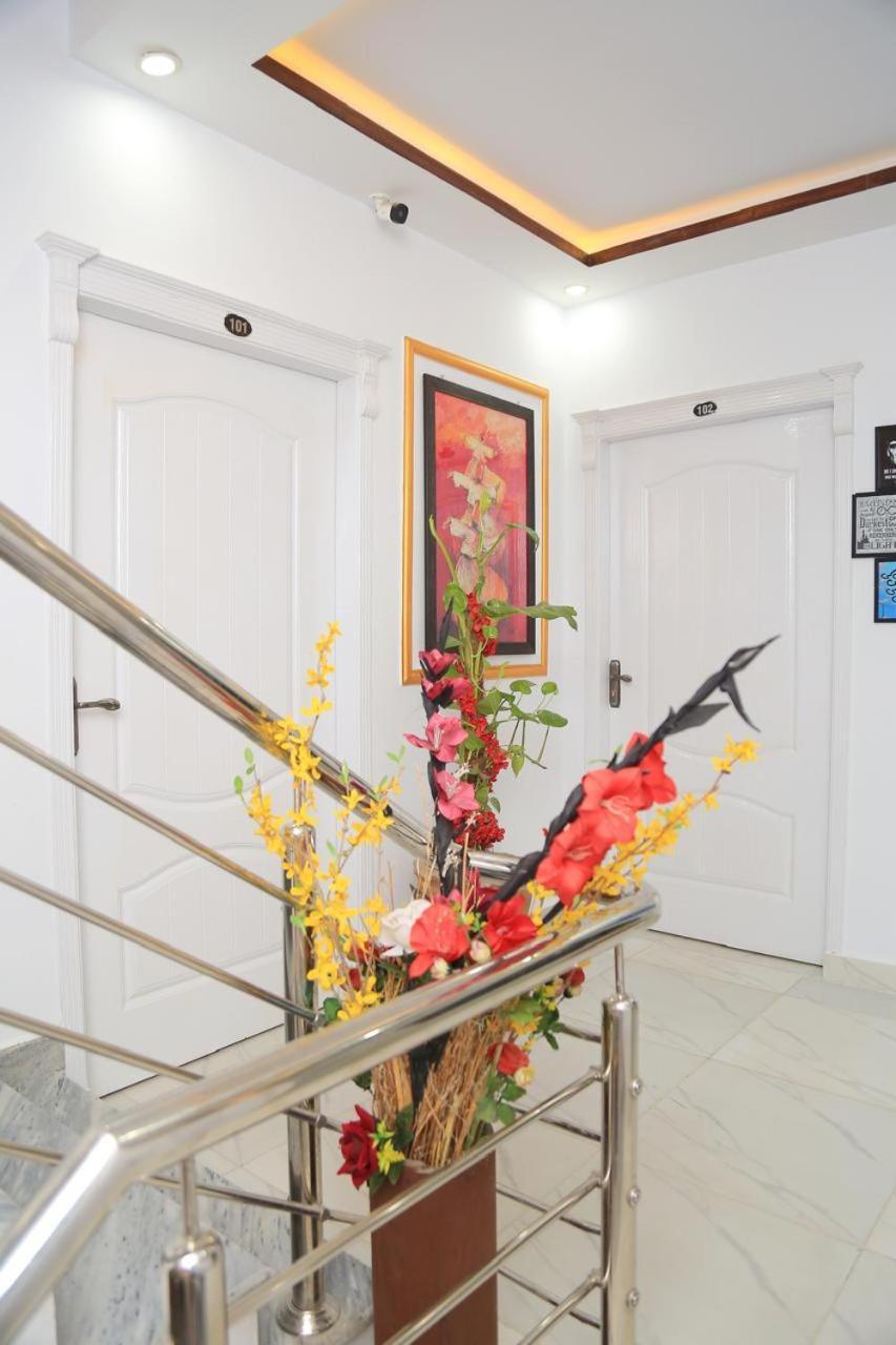 Moven Inn Hotel อิสลามาบัด ภายนอก รูปภาพ