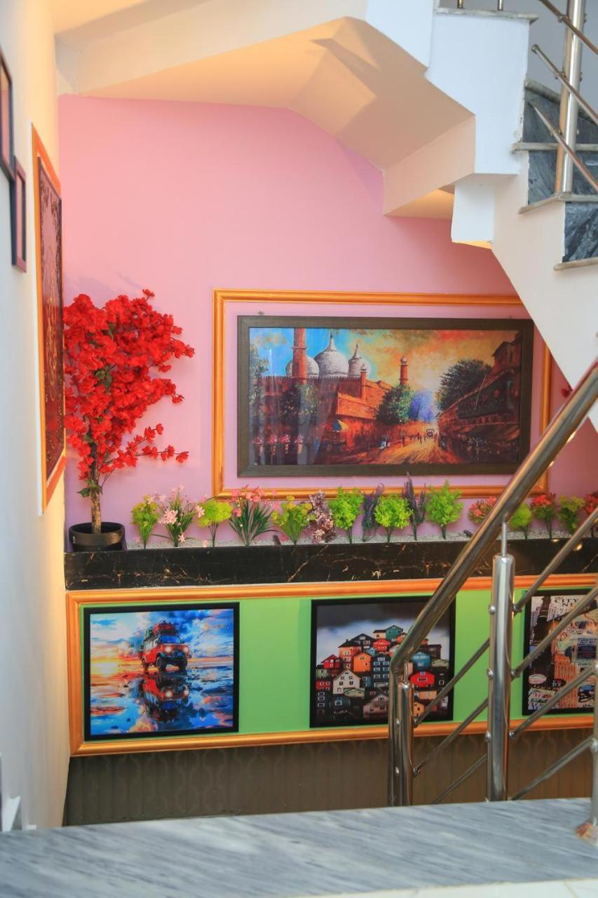 Moven Inn Hotel อิสลามาบัด ภายนอก รูปภาพ