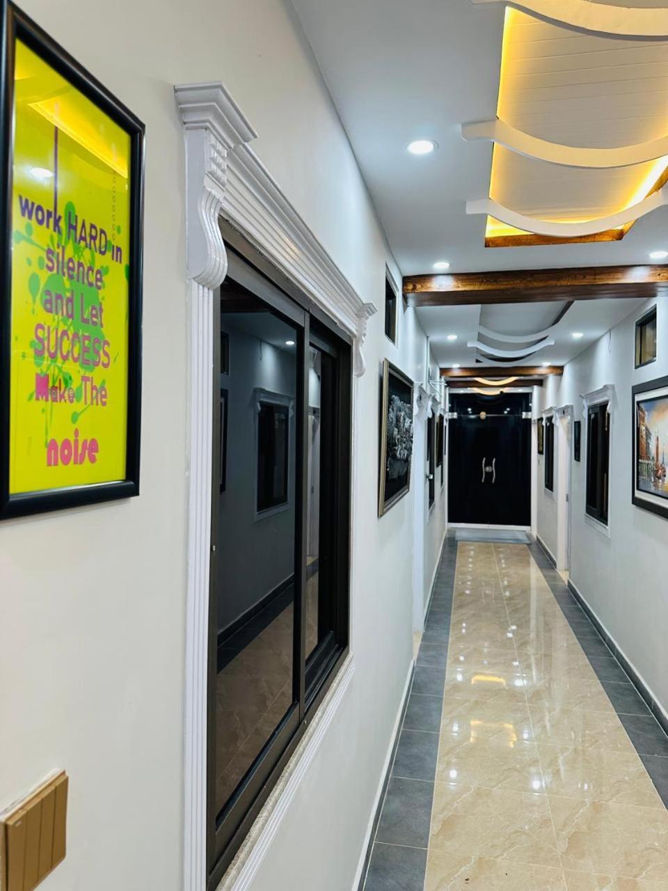 Moven Inn Hotel อิสลามาบัด ภายนอก รูปภาพ